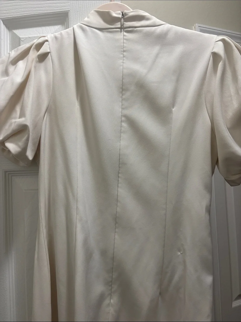 High-Neck Cream Puff-Sleeve Midi Dress - Picture 3 of 4